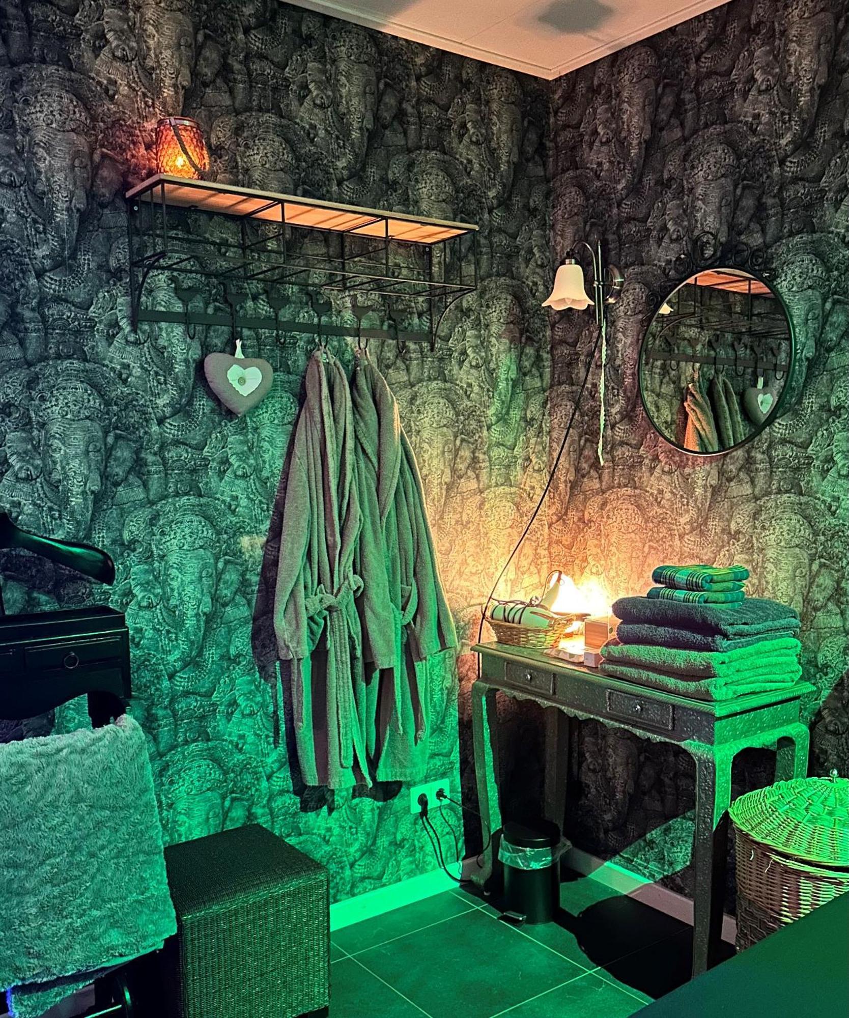 בוקסטל Maroah Spa En Wellness Overnachting מראה חיצוני תמונה